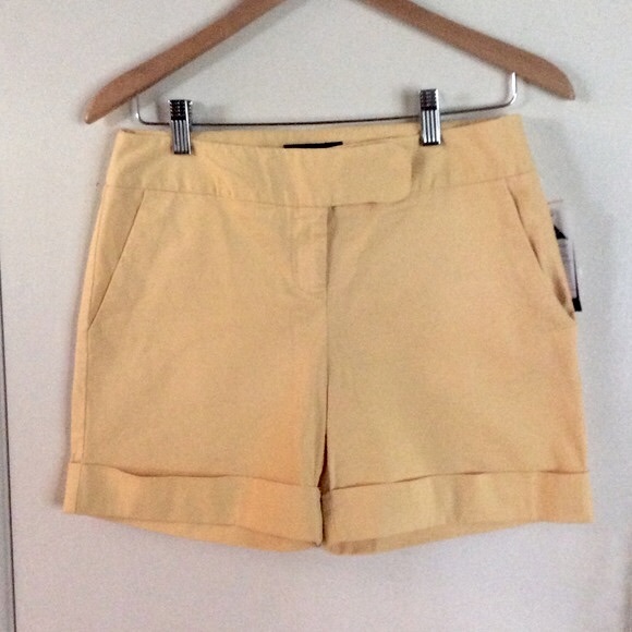 INC International Concepts Pants - Cuffed yellow shorts